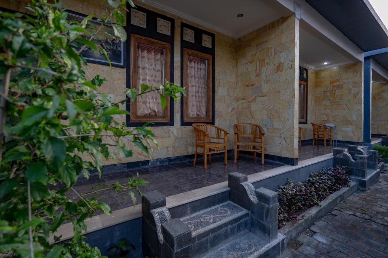 Villa Amari By Wizzela Batumadeg Buitenkant foto