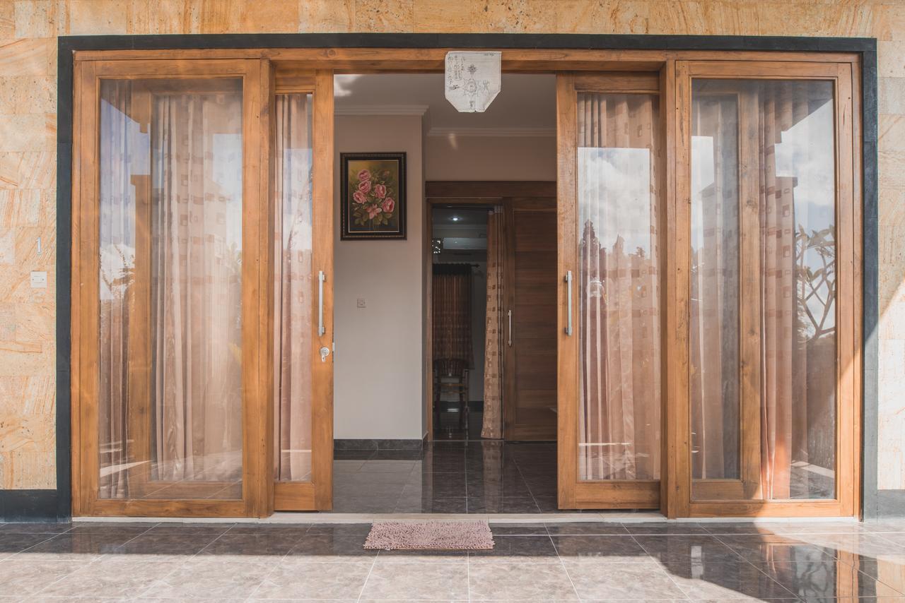 Villa Amari By Wizzela Batumadeg Buitenkant foto